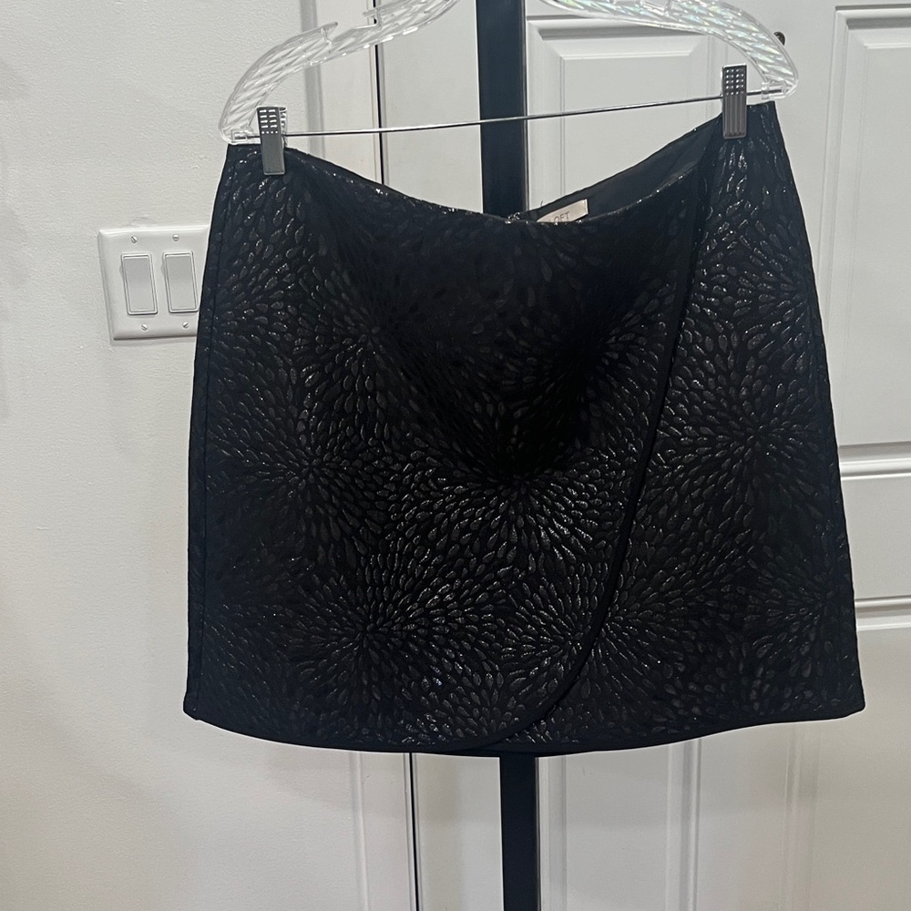LOFT Black Textured Mini Skirt
